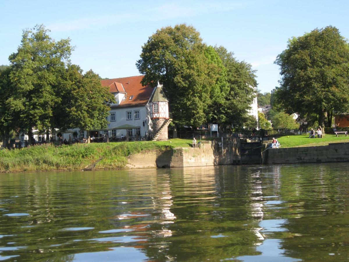 Zum Weserdampfschiff Bad Karlshafen Eksteriør bilde